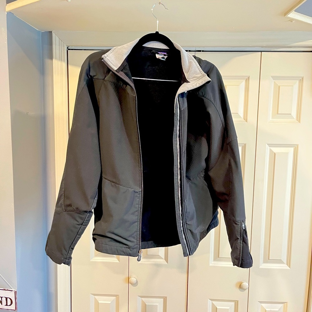 Patagonia lightweight jacket